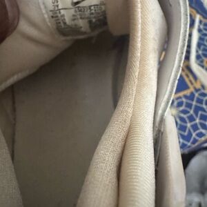 Nike Cream Athletic Shoes with Classic Design